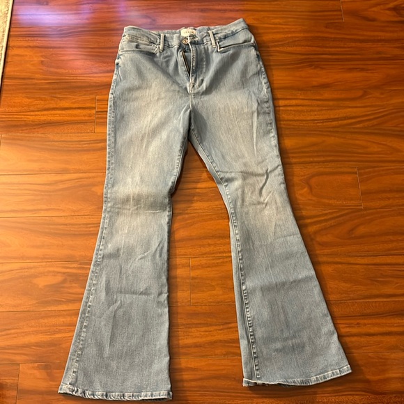 NWT. Frame Jeans Size 31 Flare - Picture 1 of 5